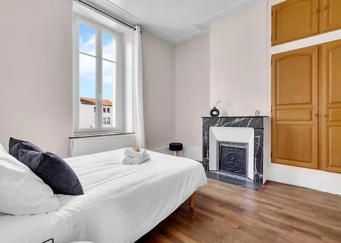 Le Gabriel - F2-4 Pers-10min Gare & Thermal 公寓